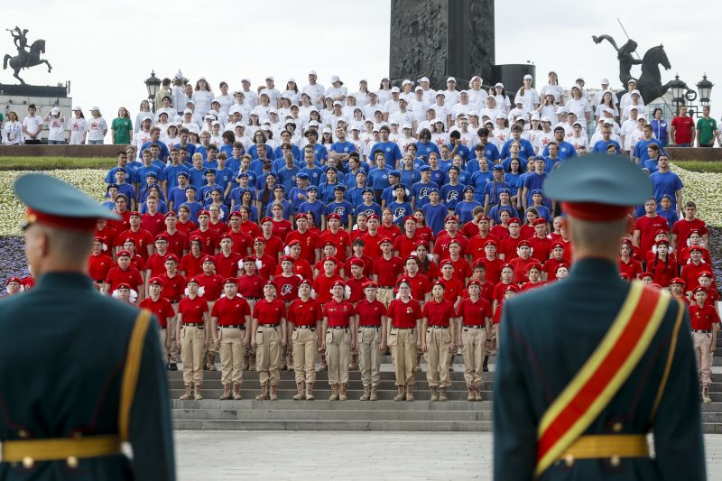 Menengok peringatan Hari Rusia di Moskow dan St. Petersburg