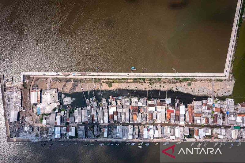 Rencana pembangunan Giant Sea Wall di pantai utara Pulau Jawa