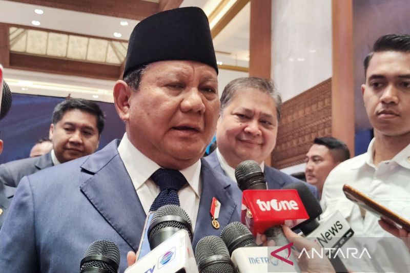 Prabowo tiba di Singapura untuk Leaders Retreat dengan PM Wong