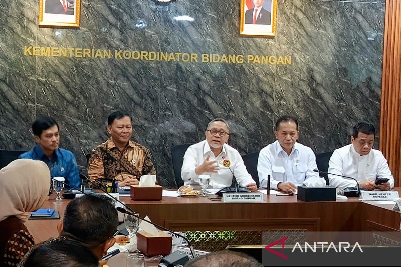 menko-pangan-masyarakat-berebut-dirikan-kopdes-merah-putih