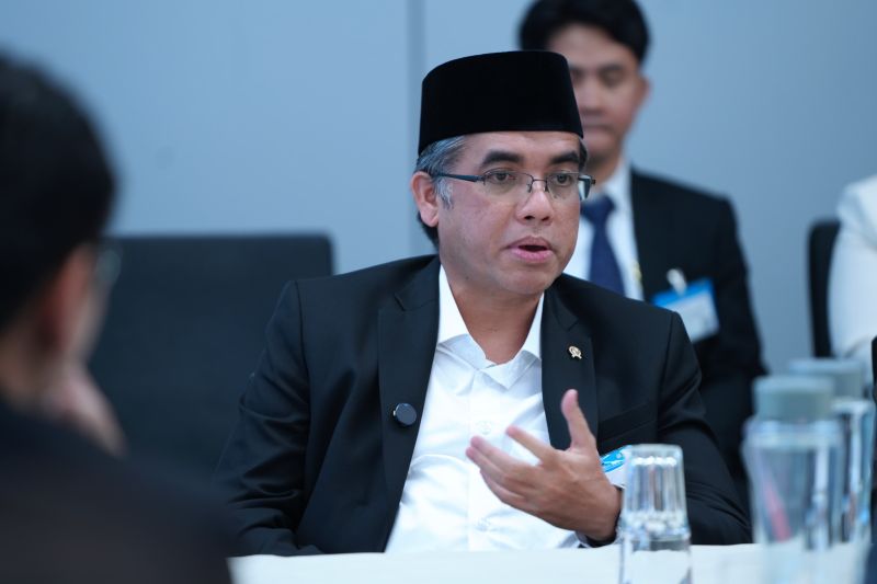 menaker-dorong-standar-global-perlindungan-buruh-dari-bahaya-biologis