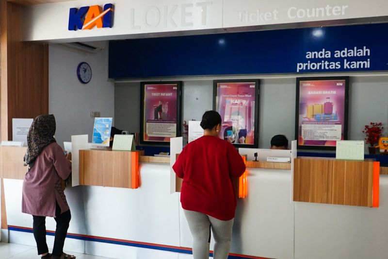 kai-permudah-pembatalan-tiket-secara-daring-dan-manual-di-65-stasiun