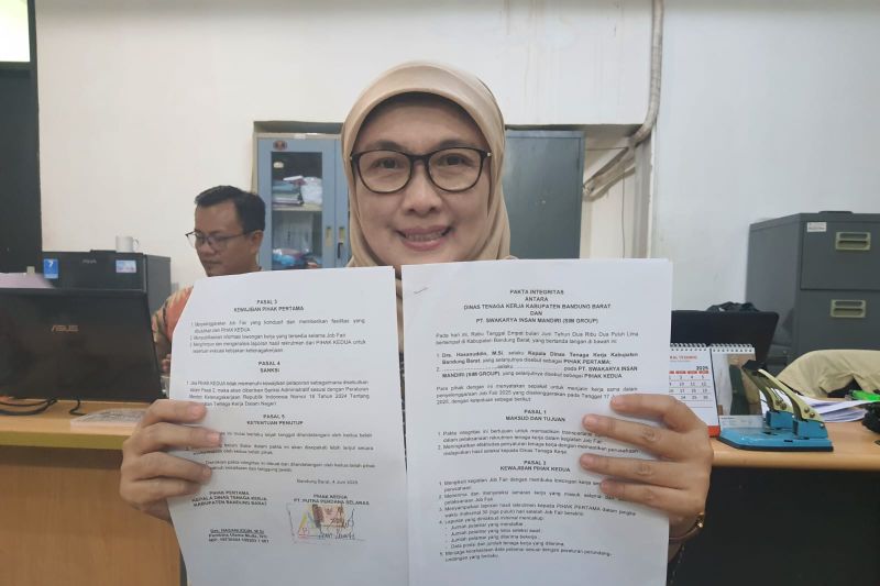 Disnakertrans paparkan Bandung Barat jadi kantung PMI ilegal di Jabar