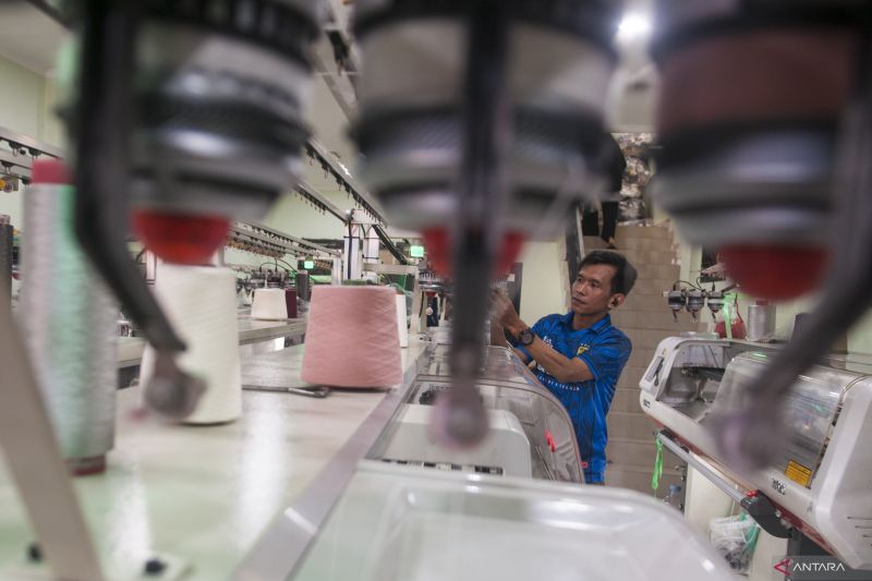 imd-sebut-penurunan-daya-saing-ri-imbas-perang-tarif