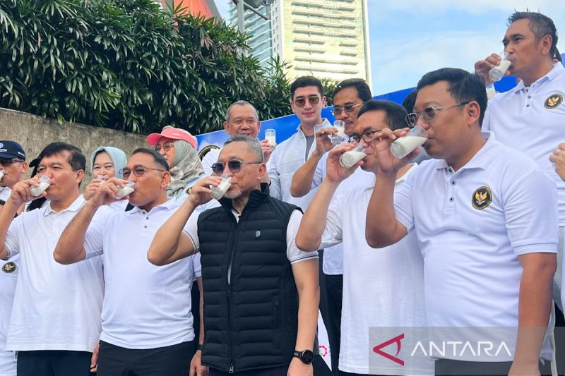 impor-dan-produksi-lokal-diseimbangkan-penuhi-susu-nasional