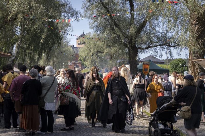 Menengok meriah Festival Abad Pertengahan di Hameenlinna, Finlandia