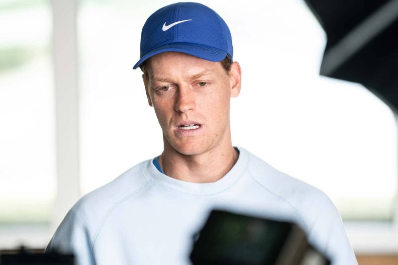 Sinner susah tidur setelah kekalahan di Roland Garros