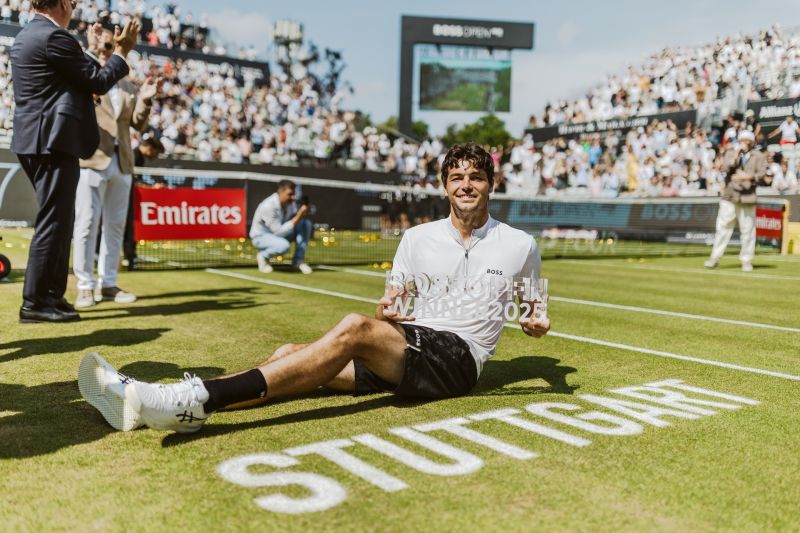 Fritz taklukkan Zverev untuk menangi gelar Stuttgart