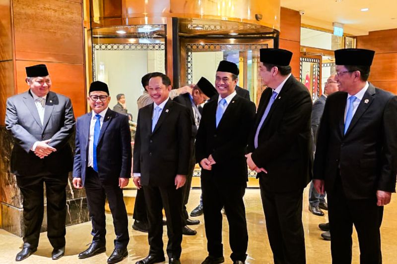mentan-dampingi-kunjungan-kenegaraan-presiden-prabowo-ke-singapura