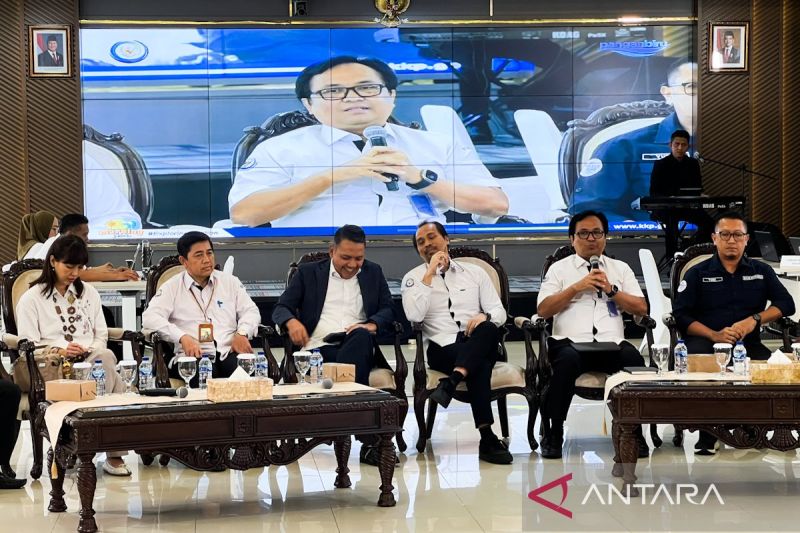 kkp-pastikan-aspek-keberlanjutan-program-kampung-nelayan-merah-putih