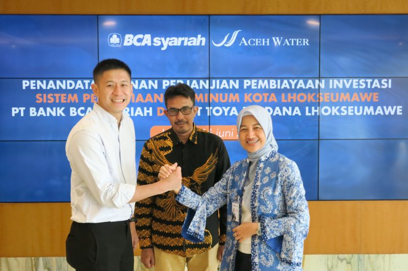 bca-syariah-salurkan-rp318298-miliar-mendukung-pembangunan-spam