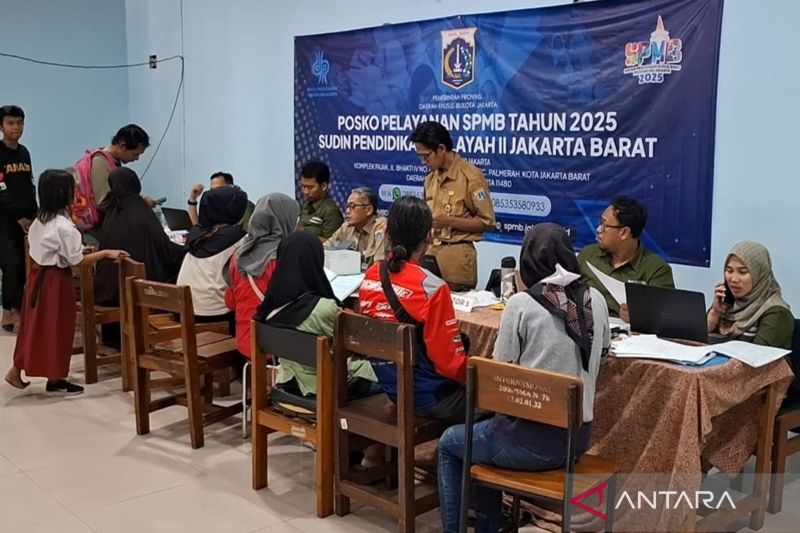 Jakbar tangani keluhan proses penerimaan murid baru