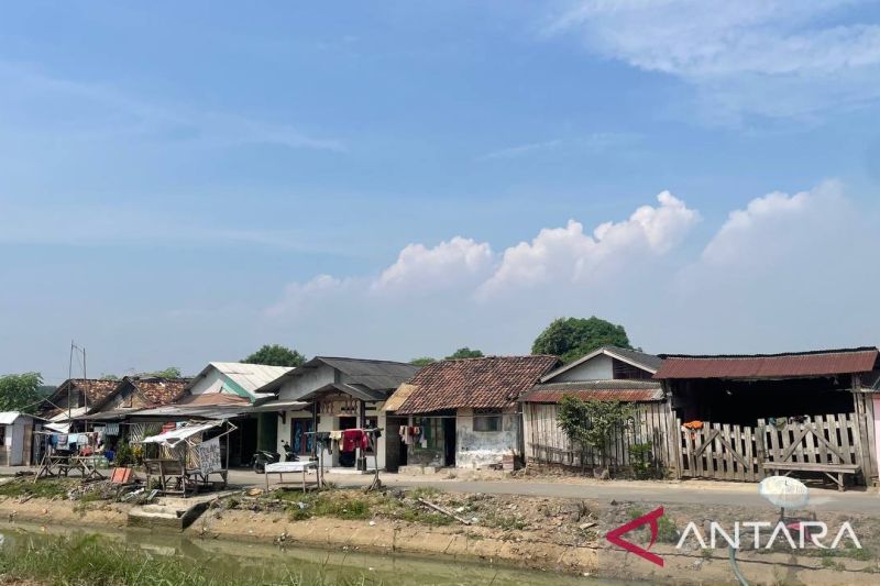 Normalisasi sungai Cibanten terhambat bangunan liar