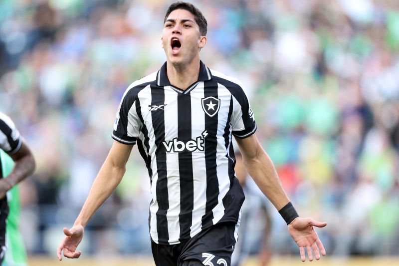 Botafogo tempel ketat PSG setelah kalahkan Seattle 2-1
