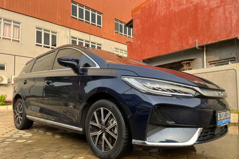 byd-m6-sudah-dipesan-10-ribu-lebih-dalam-satu-tahun