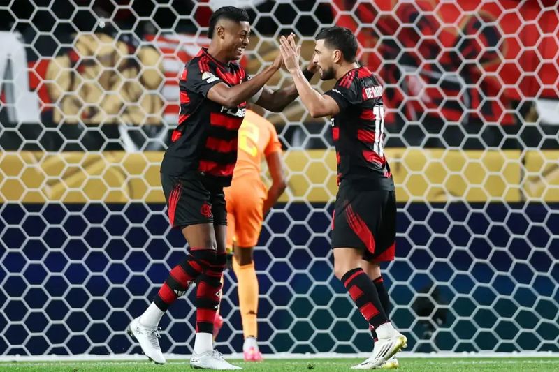 Flamengo tampil dominan saat kalahkan tim Tunisia Esperance 2-0