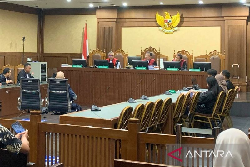 Hakim tolak nota keberatan Antonius Kosasih di kasus investasi fiktif
