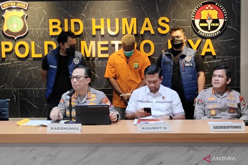begini-cara-tersangka-melakukan-penipuan-dengan-modus-bec