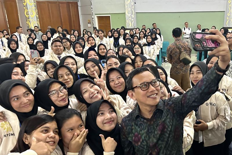 Menteri Karding: PMI harus perkuat keahlian bukan hanya kejar gaji