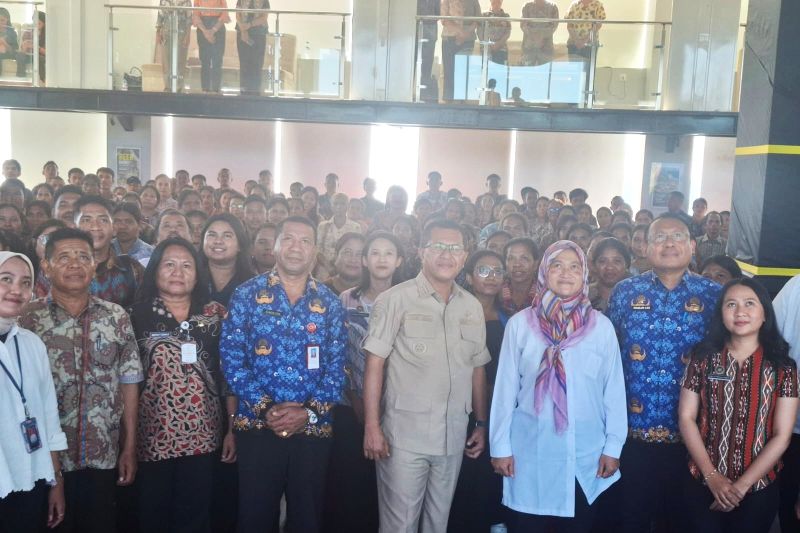 BGN latih 900 petugas penjamah makanan di Kupang