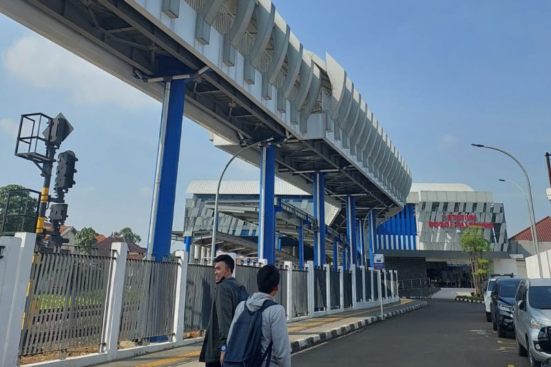 kemenhub-dan-kai-daop-1-jakarta-perkuat-integrasi-transportasi