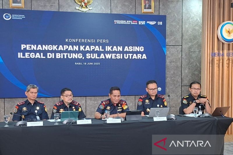 kkp-selamatkan-kerugian-negara-rp31-miliar-dari-dua-kapal-asing-ilegal