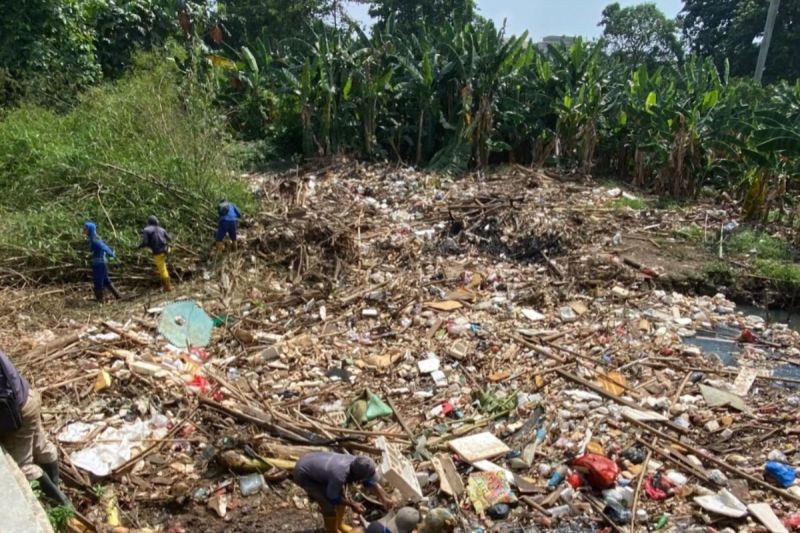 Pemkot Tangerang normalisasi Kali Wetan guna atasi banjir di Ciledug