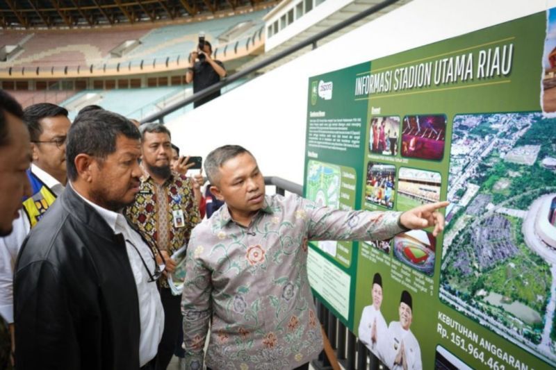 komisi-v-dpr-tinjau-stadion-utama-riau-yang-terbengkalai-lama
