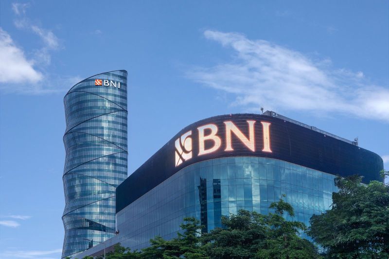 bni-tegaskan-reputasi-global-melalui-pengakuan-global-2000-forbes