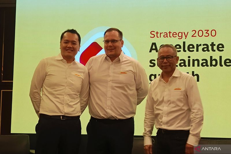 dhl-memmperkuat-komitmen-jadikan-ri-pusat-perdagangan-global