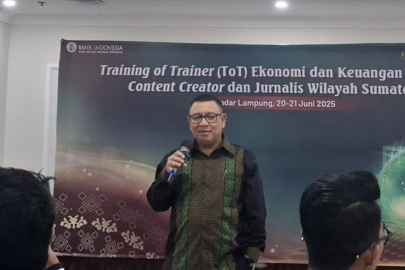 bi-optimis-target-50-persen-literasi-ekonomi-syariah-di-2025-tercapai