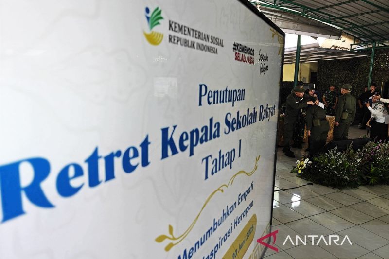 Politik kemarin, evakuasi WNI hingga retret gelombang kedua