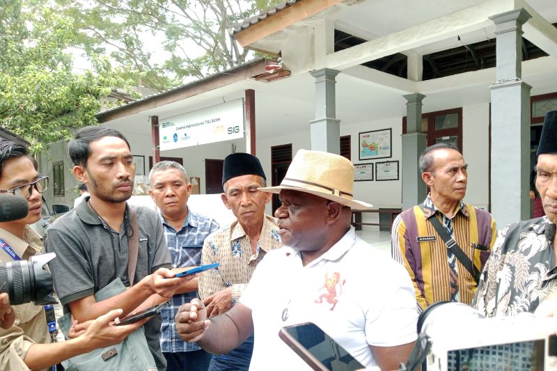 Menteri HAM serap aspirasi warga di Mandalika Lombok