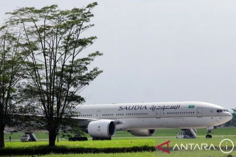Pesawat Saudia kembali lakukan pendaratan darurat di Kualanamu