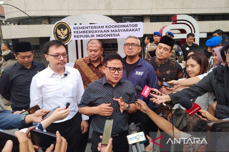 menko-pm-minta-bandung-jadi-pusat-industri-kreatif-lagi