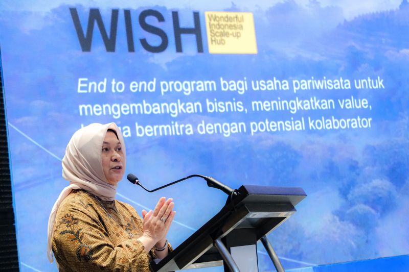 pemerintah-dukung-penguatan-daya-saing-industri-pariwisata