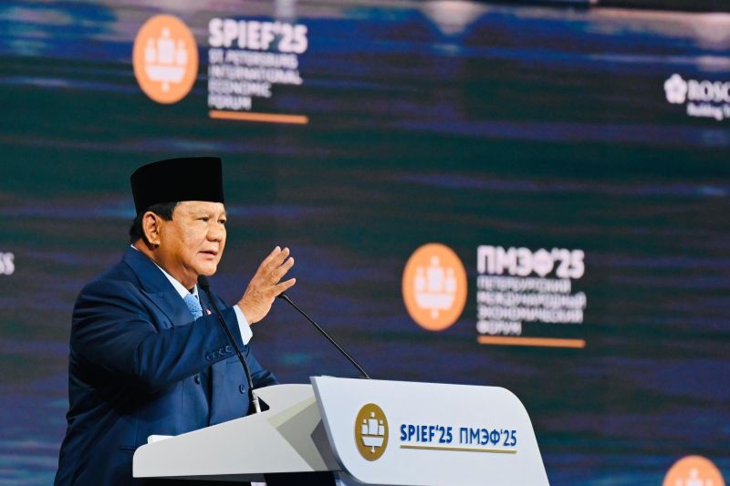 Di SPIEF, Prabowo: berteman tak berarti korbankan kepentingan nasional