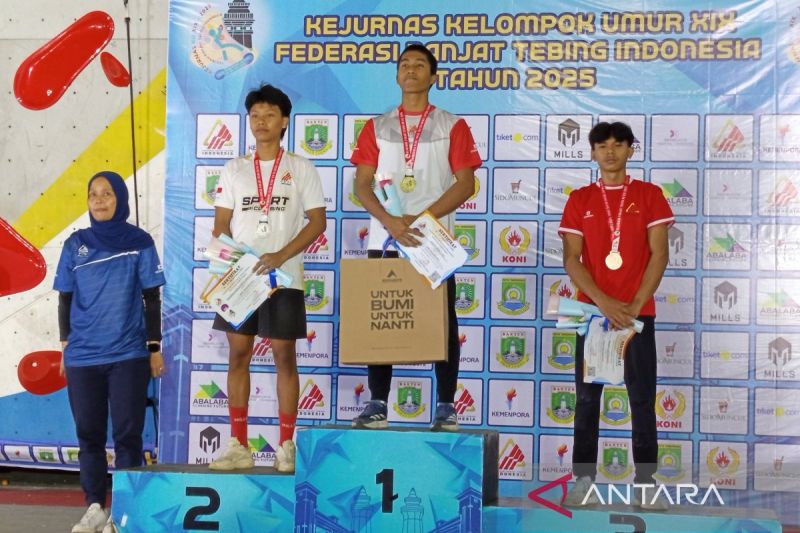 Jakarta rebut emas speed junior putra pada kejurnas panjat tebing