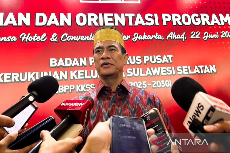 andi-amran-pastikan-kkss-kawal-swasembada-hingga-indonesia-emas-2045