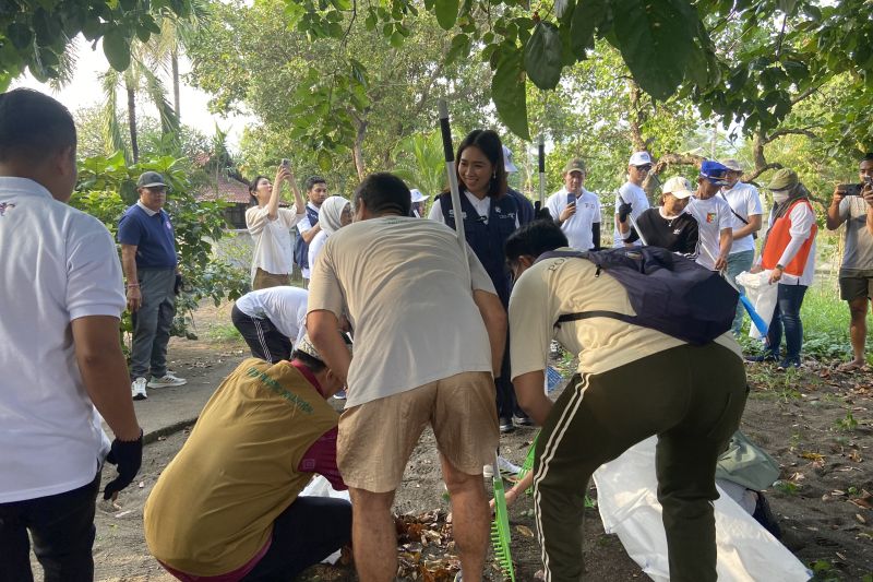 kemenpar-aktivasi-gerakan-wisata-bersih-lovina-buat-dorong-paket-3b
