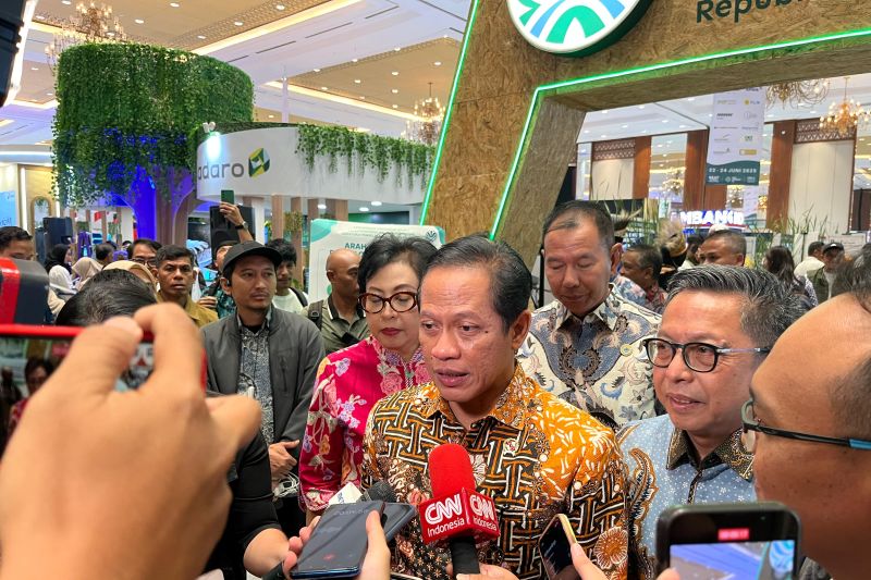 KLH masih dalami potensi kerusakan akibat tambang di Raja Ampat