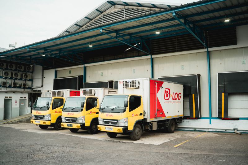 trimitra-trans-persada-pasang-harga-awal-ipo-rp240-rp270-per-saham