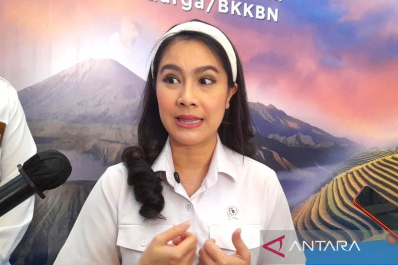 Wamen Isyana: Orang tua perlu pahami cara komunikasi anak di medsos