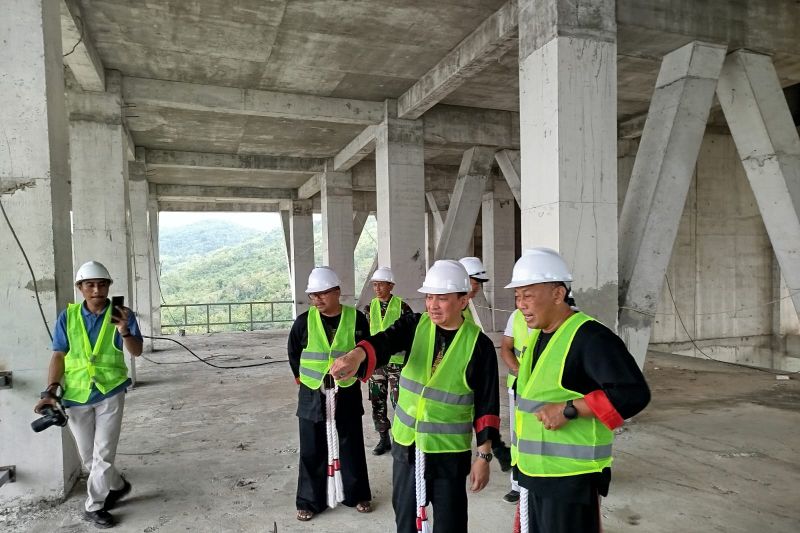 pemerintah-gelontorkan-lagi-rp106-miliar-untuk-monumen-reog-ponorogo