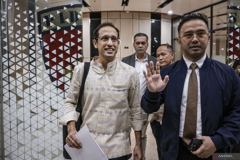 Kemarin, korupsi kuota haji khusus hingga pemeriksaan Nadiem Makarim