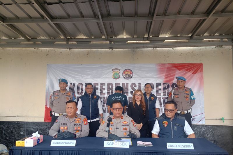 polisi-tangkap-pencuri-motor-di-kramat-jati