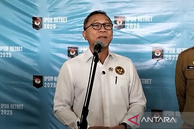 menko-pangan-sebut-stok-nasional-cukup-dan-tak-perlu-impor-setahun