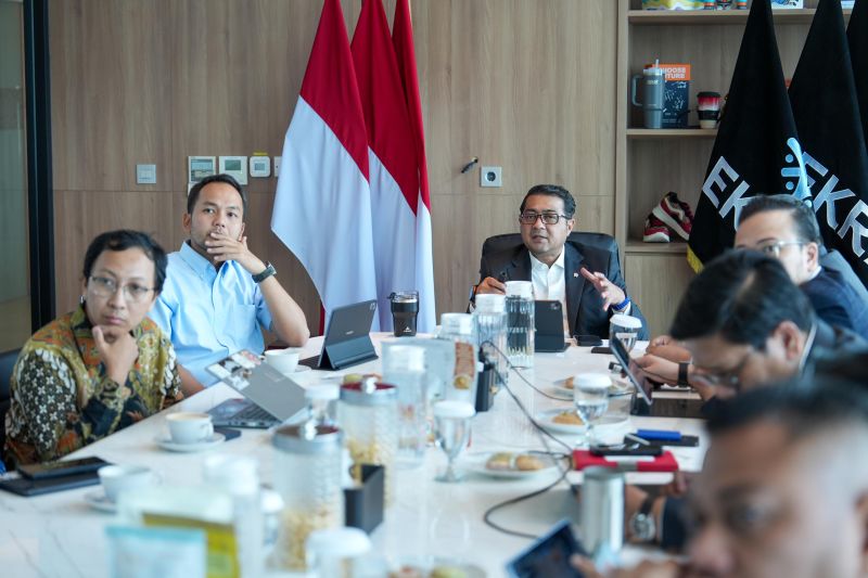 menekraf-dorong-pembentukan-dinas-ekonomi-kreatif-di-daerah