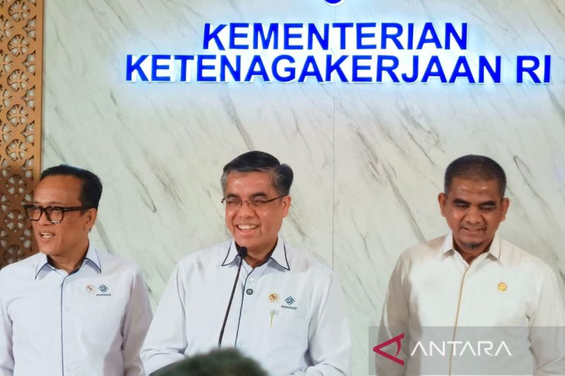 kemnaker-siapkan-strategi-mitigasi-phk-akibat-eskalasi-iran-israel