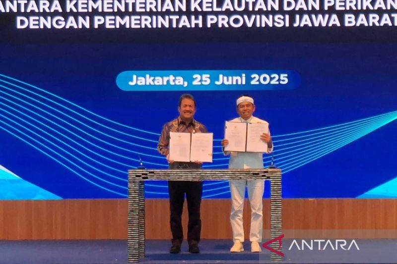 revitalisasi-tambak-di-jawa-barat-mampu-serap-100-ribu-tenaga-kerja